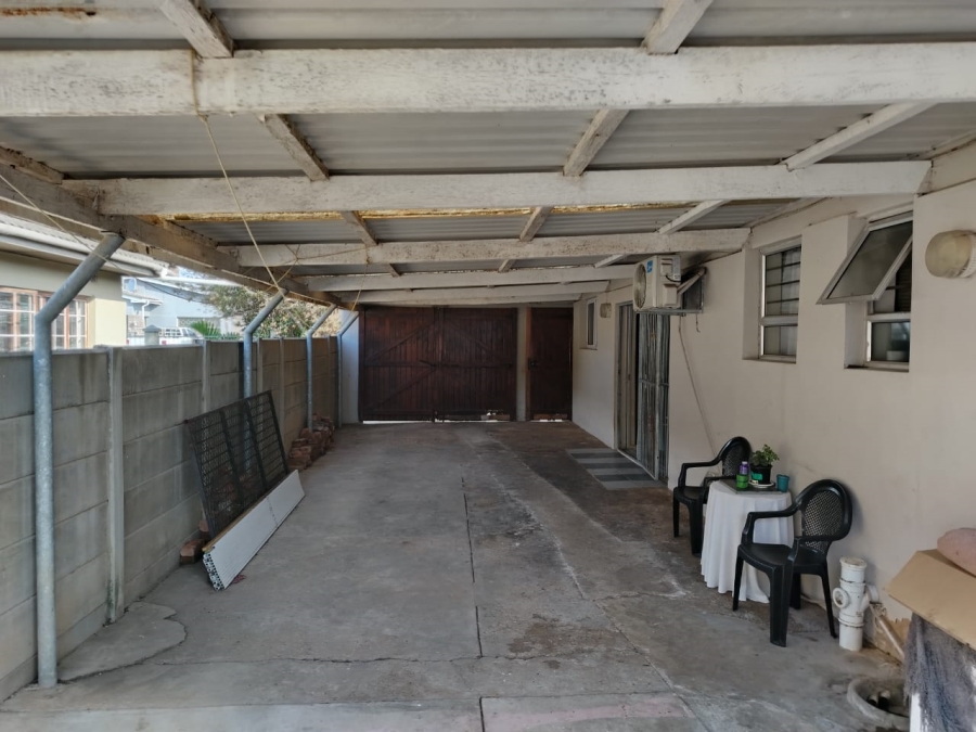4 Bedroom Property for Sale in Retief Eastern Cape